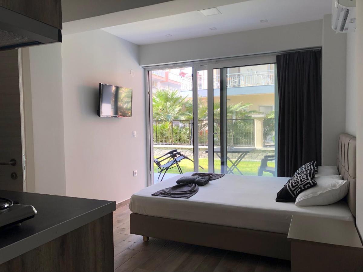 Red Luxury Aqua Paralia Katerinis Exterior photo